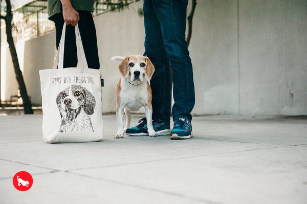 P.L.A.Y. Best in Show Totes: Beagle Online now